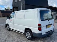 tweedehands Toyota HiAce D-4D 4X4 marge schade