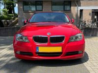 tweedehands BMW 325 325 Xi (N52B30) in “Japan Rot”