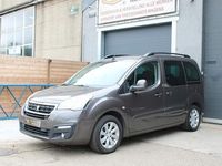 Occasion Peugeot TePee Active 99 PK (72 kW) 2015 Grijs Stationwagen