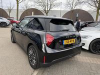 Nieuw Mini Cooper Essential 135 kW (184 PK) 2026 Zwart Hatchback