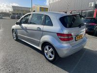 tweedehands Mercedes B170 / NAP / AUTOMAAT / DEALER OH / CAMERA / AIRCO / SP