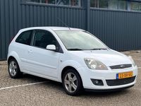 tweedehands Ford Fiesta 1.4-16V Futura ELEKSPIEGELS/AIRCO/ELEKRAMEN/NAP!