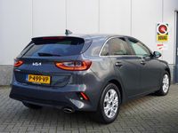 Occasion Kia Ceed 2022 Grijs Hatchback