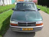 tweedehands Chrysler Voyager 3.3i V6 SE Rolstoelvervoer met knielsysteem