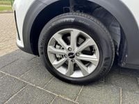 Occasion Kia Stonic 101 PK (74 kW) 2024 Wit SUV