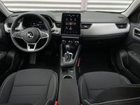 tweedehands Renault Arkana 1.6 E-Tech Hybrid 145 Intens / AUTOMAAT / Achteruitrijcamera / Parkeersensoren voor + achter / Achterspoiler / Afwijkende dak-kleur / Automatische airco / Cruise control adaptief / DAB / Multimediascherm middel / Speciale kleur / Lichtmetal