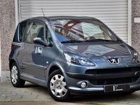 tweedehands Peugeot 1007 1.6-16V Sporty