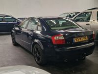 tweedehands Audi A4 Limousine 2.0 FSI LEKKE KOPPAKKING LEES TEKST