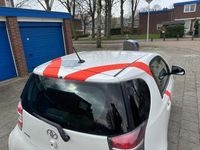 tweedehands Toyota iQ 1.0 VVTi Comfort Airco White Metallic 1-eigenaar