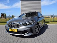 Occasion BMW 118 Executive 136 PK (100 kW) 2023 Grijs Hatchback