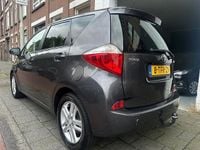 Occasion Toyota Verso-S 99 PK (72 kW) 2012 Grijs MPV