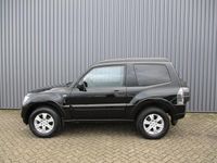 tweedehands Mitsubishi Pajero 3.2 DI-D 200 PK 4X4 Airco Trekhaak