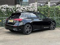 Occasion Mercedes A180 AMG line 136 PK (100 kW) 2025 Zwart Hatchback