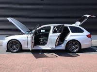 tweedehands BMW 520 5-SERIE Touring i | M-sport | Leder | Cruise | Navi | PDC |