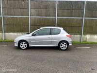 Occasion Peugeot 206 88 PK (64 kW) 2004 Grijs Hatchback