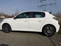 Occasion Peugeot 208 Allure 101 PK (74 kW) 2022 Wit Hatchback
