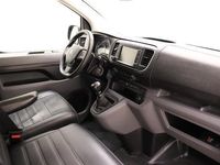 tweedehands Peugeot Expert 231S 2.0 BlueHDI 120 Premium | Navigatie | Leder | Trekhaak | Lichtmetalen velgen | Sidebars | Cruise control | Parkeersensoren | Betimmering