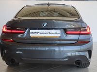 tweedehands BMW 330e 3-SERIE SedanHigh Executive / M-Sportpakket / Schuif-kantel dak