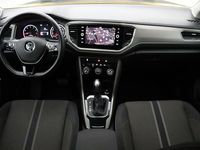 tweedehands VW T-Roc 1.5 TSI 150pk | DSG automaat | Adaptieve cruise control | Navigatie | Apple carplay