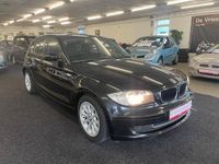 tweedehands BMW 118 1-SERIE i Business. AUTOMAAT, 5-drs, cruise control, nwe apk!