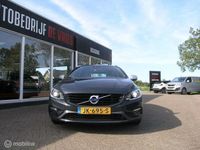 tweedehands Volvo V60 1.5 T3 R-Design 18Inch/Xenon/Trekhaak/Stoelver/NAP