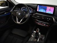 tweedehands BMW 530 5-SERIE Touring e 293PK X-DRIVE HIGH EXECUTIVE LEDER/HEADS-UP/CAMERA