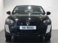 Nieuw Peugeot 208 Allure 110 PK (80 kW) 2025 Zwart Hatchback