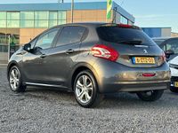 Occasion Peugeot 208 Style 82 PK (60 kW) 2015 Grijs (metallic) Hatchback