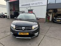 Occasion Dacia Sandero Lauréate 90 PK (66 kW) 2016 Grijs, metallic lak Hatchback
