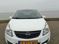 tweedehands Opel Corsa 1.4-16V Edition