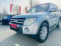 tweedehands Mitsubishi Pajero 3.2 DI-D Automatik Invite 7PL Uniek 1j Garantie