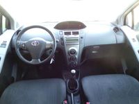 tweedehands Toyota Yaris 1.0 VVTi Acces ( INRUIL MOGELIJKL )