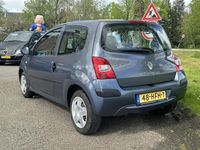 tweedehands Renault Twingo 1.2 Authentique * Airco * Nw-Type * SALE! *