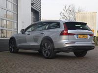 tweedehands Volvo V60 CC 2.0 B5 AWD Pro