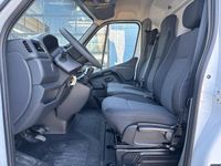 tweedehands Nissan Interstar 2.3 dCi L2H2 Acenta / Nieuw uit voorraad leverbaar / Trekhaak /