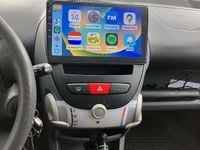 Occasion Toyota Aygo 68 PK (50 kW) 2007 Rood Hatchback