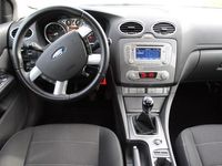 tweedehands Ford Focus 1.8 Limited CLIMA PARKEERSENSOREN NAVI LM