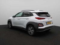 tweedehands Hyundai Kona EV 64 kWh Fashion | Navi | Camera | Stoel + Stuurverwarming | Adaptive Cruise Control | Lane-assist |