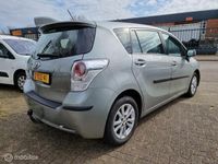 tweedehands Toyota Verso 1.8 VVT-i Business Limited. Automaat.