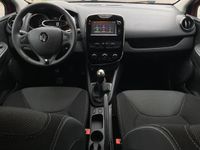 tweedehands Renault Clio IV 0.9 TCe Expression / 15''LMV / Centr. Deurvergrendeling / Elek. Spiegels / DAB / Airco /
