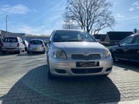 Occasion Toyota Yaris Sol 87 PK (63 kW) 2003 Grijs Hatchback