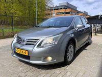 tweedehands Toyota Avensis Wagon 2.0 VVTi Dynamic CVT - Navigatie - PDC (2x)