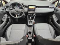 tweedehands Renault Clio V 1.6 E-Tech Full Hybrid 145 evolution / DEMO / Levertijd I.O. / Draadloos Apple Carplay / Android Auto / Parkeersensoren Achter / Stoelverwarming Voor /