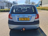 tweedehands Hyundai Getz 1.4i Active Cool motor loopt onregelmatig!