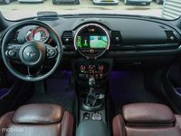 Occasion Mini Cooper Clubman Business 192 PK (141 kW) 2018 Grijs Stationwagen