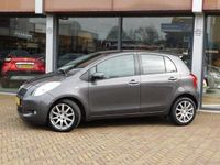 tweedehands Toyota Yaris 1.3 VVTi Sol AIRCO / LEDEREN BEKLEDING