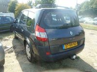 Occasion Renault Mégane GrandTour Dynamique 133 PK (97 kW) 2005 Grijs Stationwagen