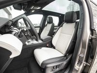 tweedehands Land Rover Discovery Sport P300e R-Dynamic S | Adaptive Cruise | Trekhaak | Panoramadak |