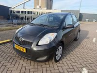 Occasion Toyota Yaris Cool 69 PK (50 kW) 2011 Zwart Hatchback