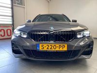 tweedehands BMW 320 3-SERIE Touring i M sport pakket - M shadowline - Business Pack - 1e eigenaar! -Nieuwstaat!